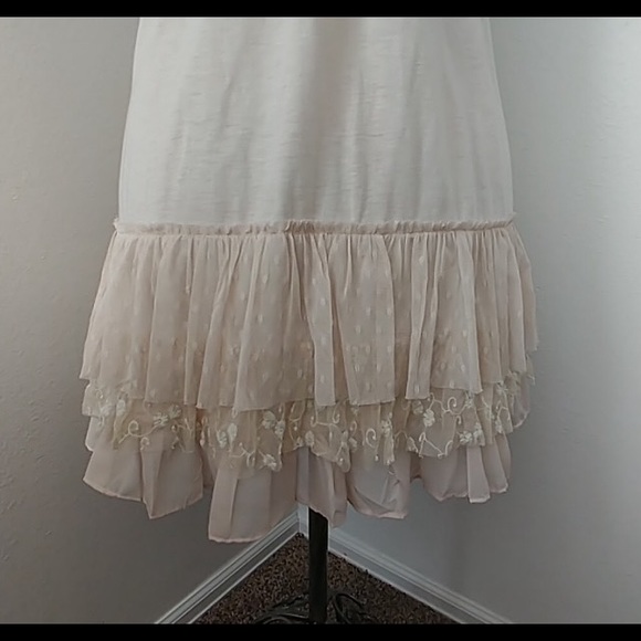 A'reve Tunic extender Sz Med Ruffle - Picture 2 of 5